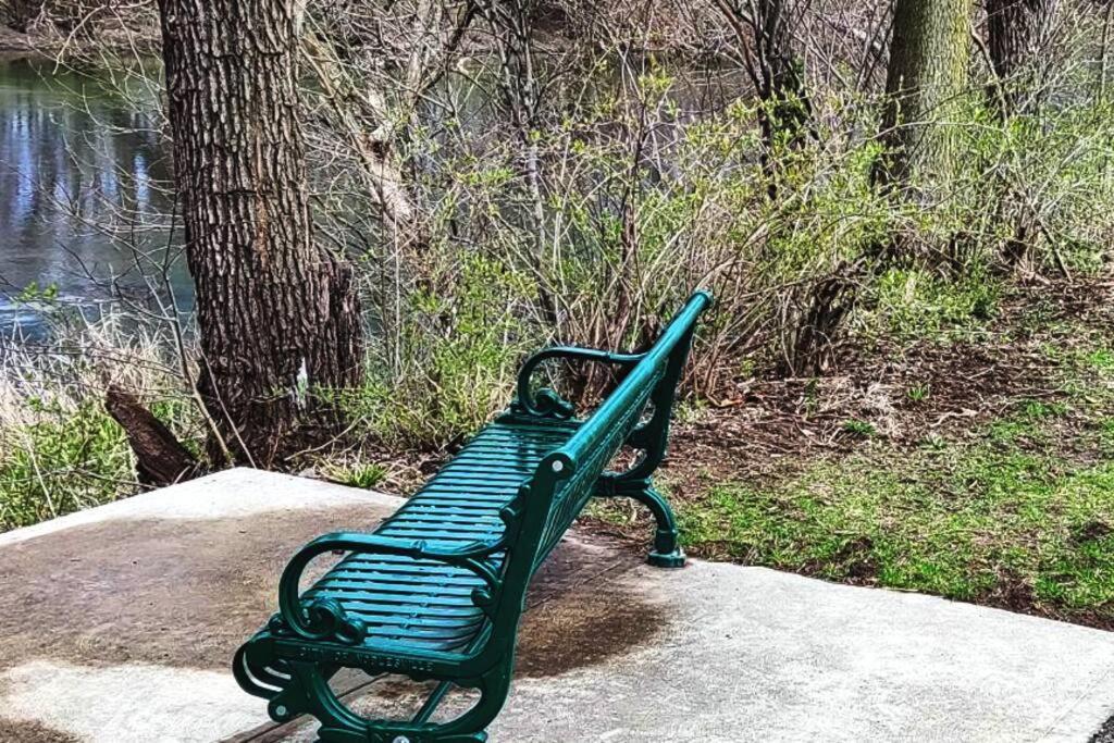 Wolf'S Cabin-Walk To Downtown Noblesville Ngoại thất bức ảnh
